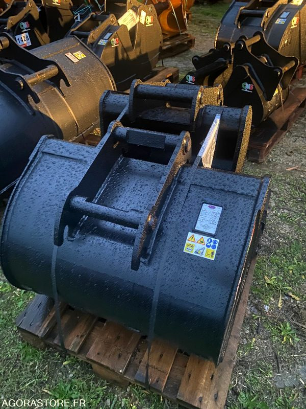1 Godet 800mm CR70 NEUF - Запчастини в категорії Будівельна техніка: фото 3 1 Godet 800mm CR70 NEUF - Запчастини в категорії Будівельна техніка: фото 3