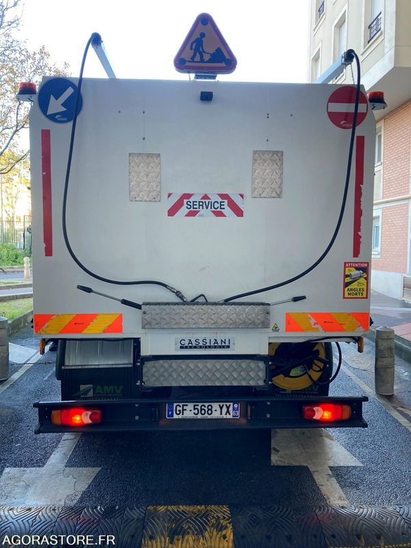 Laveuse de voirie - Підмітально-прибиральна машина: фото 4 Laveuse de voirie - Підмітально-прибиральна машина: фото 4