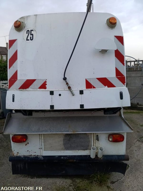 Laveuse de voirie eurovoirie citylave 5000 - Підмітально-прибиральна машина: фото 3 Laveuse de voirie eurovoirie citylave 5000 - Підмітально-прибиральна машина: фото 3