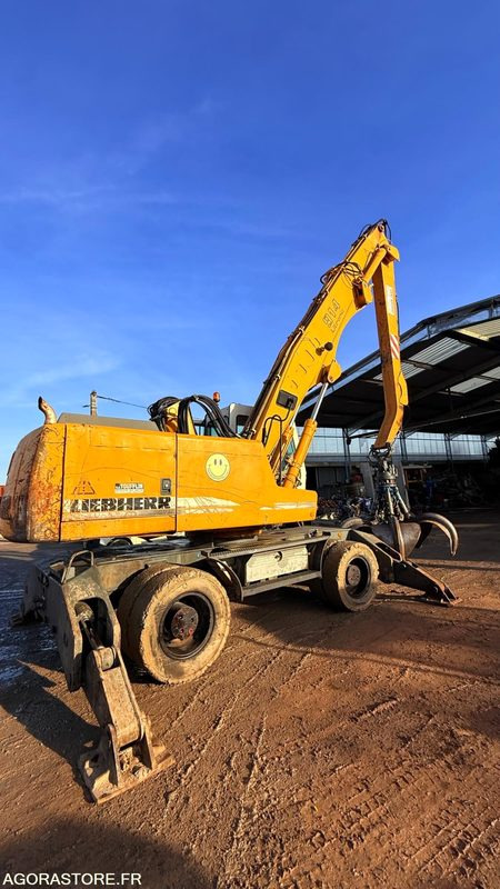 Pelle liebherr A914 LITRONIC - 2002 - 20 000 heures ENTRETIEN LIEBHERR - Екскаватор: фото 1 Pelle liebherr A914 LITRONIC - 2002 - 20 000 heures ENTRETIEN LIEBHERR - Екскаватор: фото 1