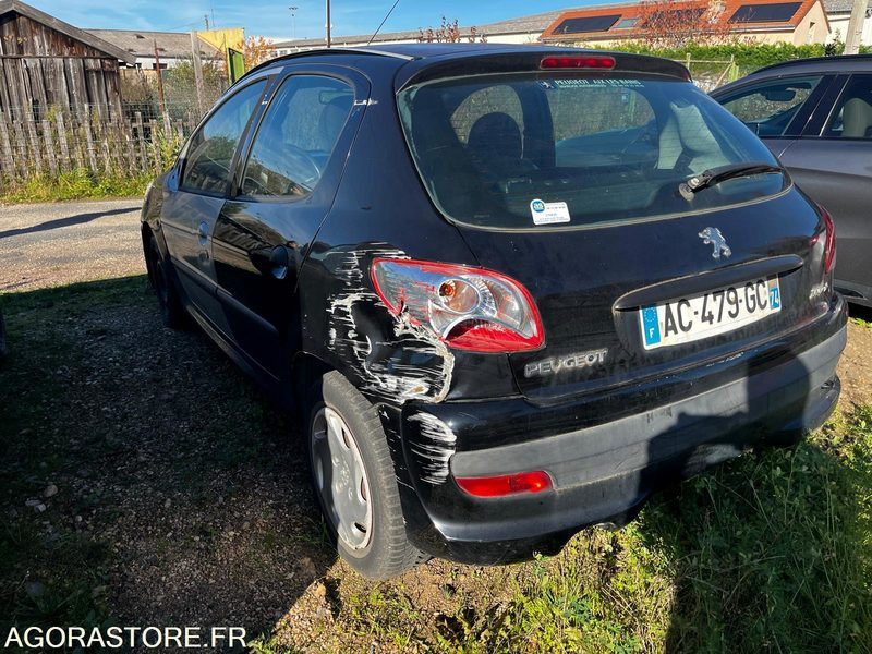 Peugeot 206+ 1.4 hdi 2009 185000km - Легковий автомобіль: фото 3 Peugeot 206+ 1.4 hdi 2009 185000km - Легковий автомобіль: фото 3