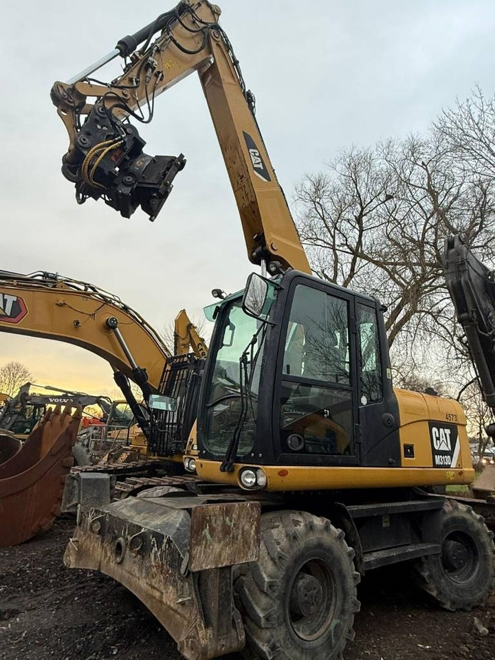 CAT 313 D - Колісний екскаватор: фото 2 CAT 313 D - Колісний екскаватор: фото 2