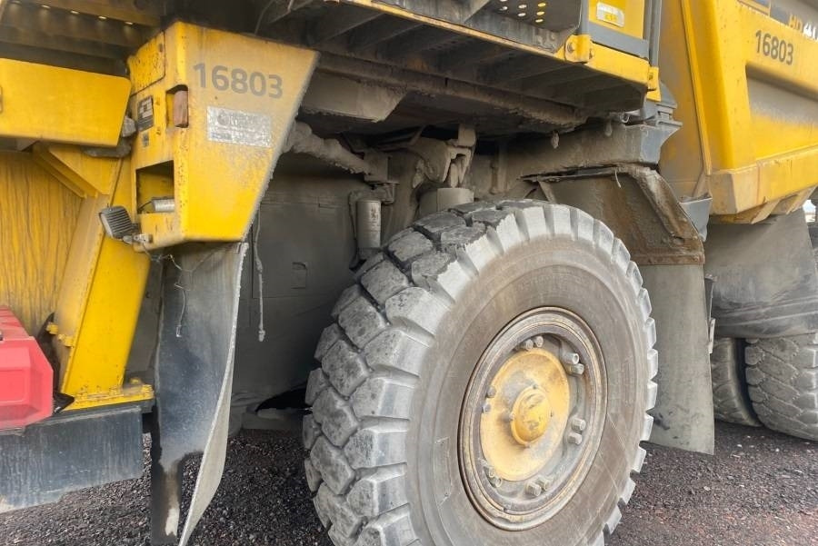 Komatsu HD405-7 - Кар'єрний самоскид: фото 4 Komatsu HD405-7 - Кар'єрний самоскид: фото 4