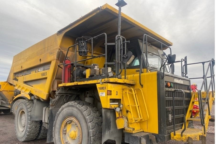 Komatsu HD405-7 - Кар'єрний самоскид: фото 1 Komatsu HD405-7 - Кар'єрний самоскид: фото 1
