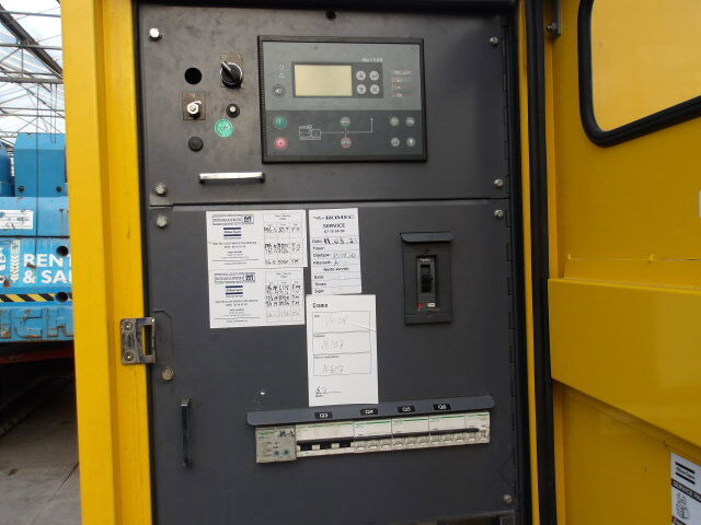 Електричний генератор Atlas Copco QAS100: фото 11 Електричний генератор Atlas Copco QAS100: фото 11