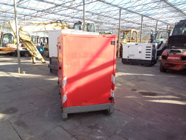 Doosan G60 - Електричний генератор: фото 2 Doosan G60 - Електричний генератор: фото 2