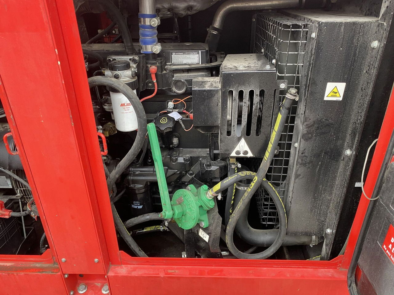 Doosan G60 - Електричний генератор: фото 5 Doosan G60 - Електричний генератор: фото 5