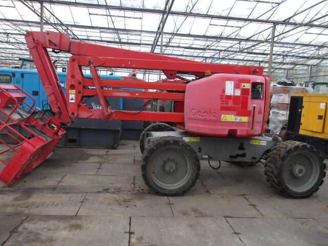 Genie Z45-25 - Колінчастий підйомник: фото 1 Genie Z45-25 - Колінчастий підйомник: фото 1