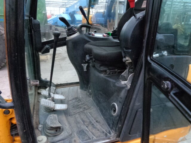 JCB 8018 - Міні-екскаватор: фото 2 JCB 8018 - Міні-екскаватор: фото 2