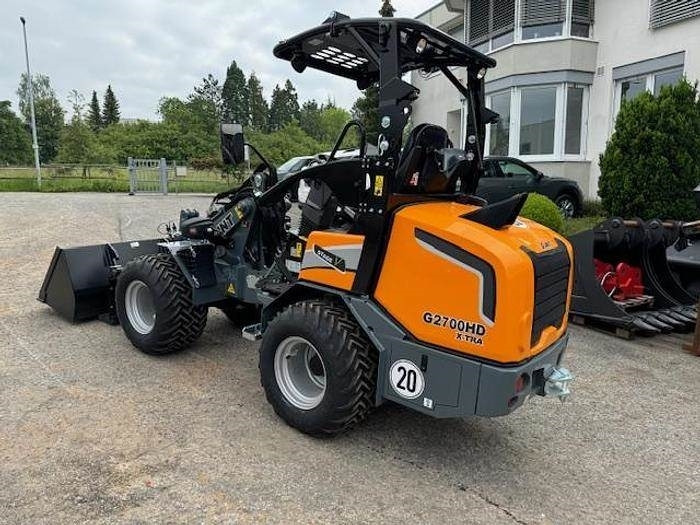 GiANT G2700 X-TRA HD Y - Колісний навантажувач: фото 3 GiANT G2700 X-TRA HD Y - Колісний навантажувач: фото 3