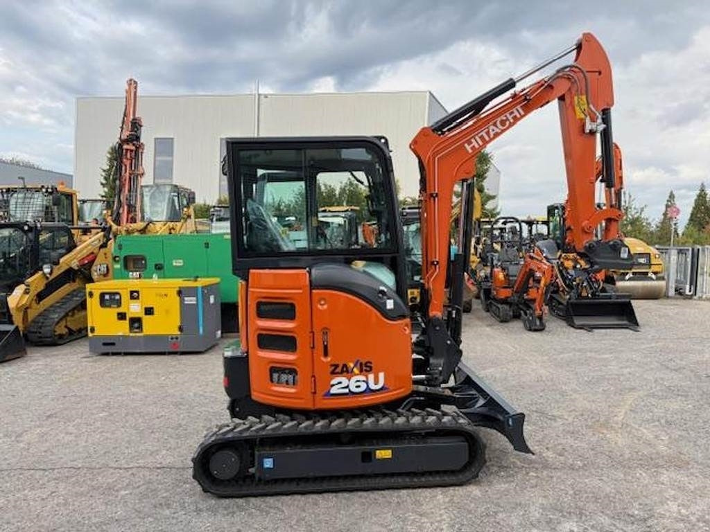 Hitachi ZX26 U-6 - Міні-екскаватор: фото 1 Hitachi ZX26 U-6 - Міні-екскаватор: фото 1