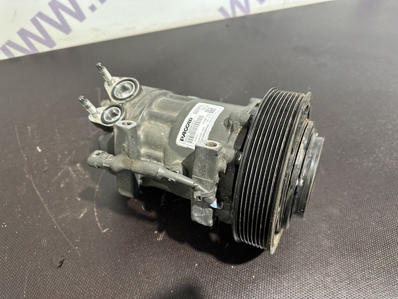 DAF AC compressor - Компресор кондиціонера в категорії Вантажівки: фото 1 DAF AC compressor - Компресор кондиціонера в категорії Вантажівки: фото 1