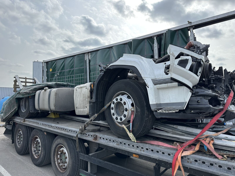 DAF XF 480 FT (XG) parts - Кабіна й інтер'єр в категорії Вантажівки: фото 2 DAF XF 480 FT (XG) parts - Кабіна й інтер'єр в категорії Вантажівки: фото 2