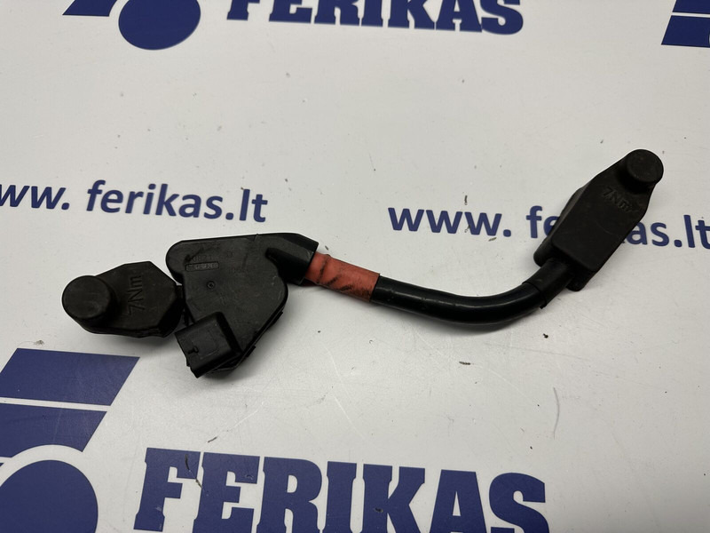 DAF battery senosr, switch, klema - Давач в категорії Вантажівки: фото 1 DAF battery senosr, switch, klema - Давач в категорії Вантажівки: фото 1