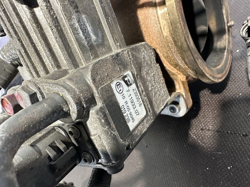 DAF exhaust brake valve - Деталі гальмівної системи в категорії Вантажівки: фото 4 DAF exhaust brake valve - Деталі гальмівної системи в категорії Вантажівки: фото 4