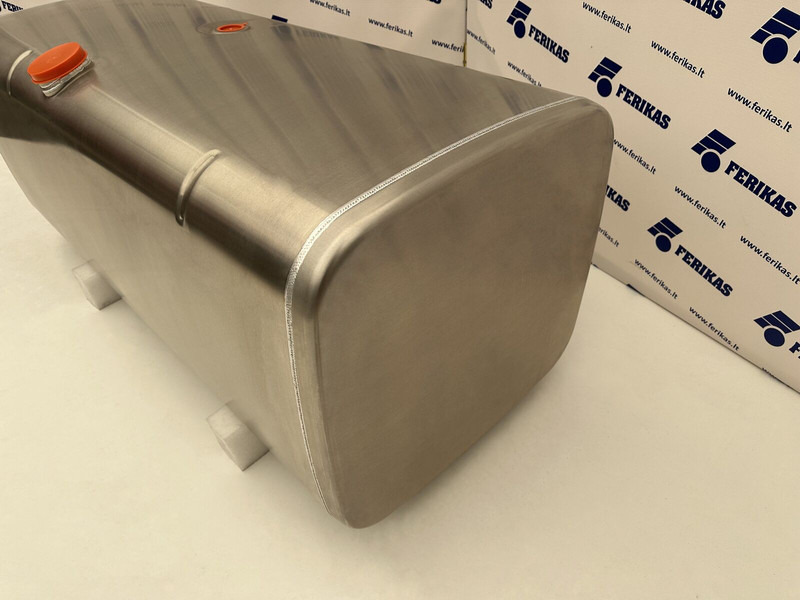 MAN New aluminum fuel tank 600L - Паливний бак в категорії Вантажівки: фото 2 MAN New aluminum fuel tank 600L - Паливний бак в категорії Вантажівки: фото 2