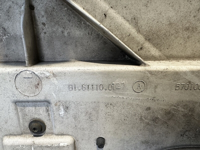 MAN TGM - Решітка радіатора в категорії Вантажівки: фото 5 MAN TGM - Решітка радіатора в категорії Вантажівки: фото 5