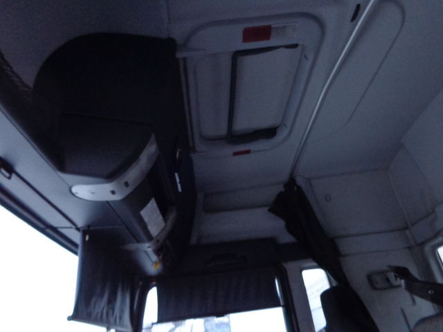 MAN TGS good condition cab ( EUROPE DELIVERY ) - Кабіна й інтер'єр в категорії Вантажівки: фото 5 MAN TGS good condition cab ( EUROPE DELIVERY ) - Кабіна й інтер'єр в категорії Вантажівки: фото 5