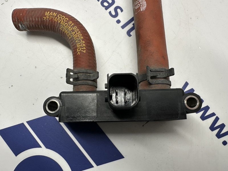 MAN pressure sensor - Давач в категорії Вантажівки: фото 4 MAN pressure sensor - Давач в категорії Вантажівки: фото 4