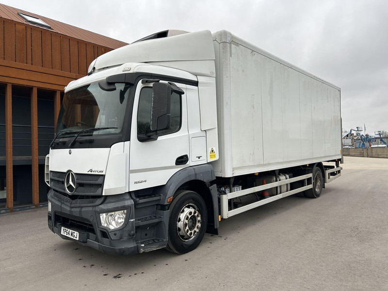 Mercedes-Benz Antos EURO 6 - Двигун в категорії Вантажівки: фото 2 Mercedes-Benz Antos EURO 6 - Двигун в категорії Вантажівки: фото 2