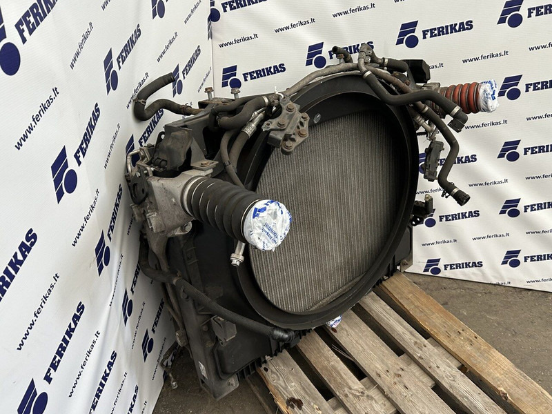 Mercedes-Benz radiators set - Радіатор в категорії Вантажівки: фото 5 Mercedes-Benz radiators set - Радіатор в категорії Вантажівки: фото 5