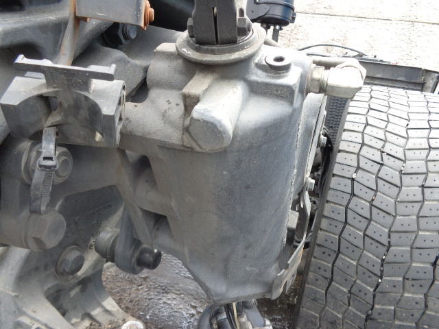 Mercedes-Benz steering gear - Рульовий механізм в категорії Вантажівки: фото 4 Mercedes-Benz steering gear - Рульовий механізм в категорії Вантажівки: фото 4