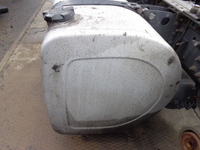Renault / Volvo Complete aluminum fuel tank new or used 690L - 175cm, wi - Паливний бак в категорії Вантажівки: фото 3 Renault / Volvo Complete aluminum fuel tank new or used 690L - 175cm, wi - Паливний бак в категорії Вантажівки: фото 3