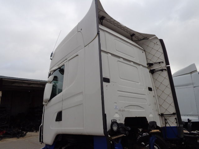 Scania High Topline - Кабіна й інтер'єр в категорії Вантажівки: фото 4 Scania High Topline - Кабіна й інтер'єр в категорії Вантажівки: фото 4