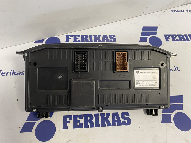 Scania R - Приладова панель в категорії Вантажівки: фото 4 Scania R - Приладова панель в категорії Вантажівки: фото 4