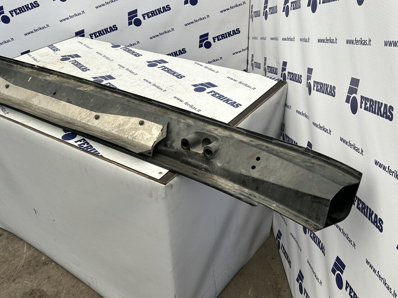 Scania bumper bar, support - Бампер в категорії Вантажівки: фото 4 Scania bumper bar, support - Бампер в категорії Вантажівки: фото 4