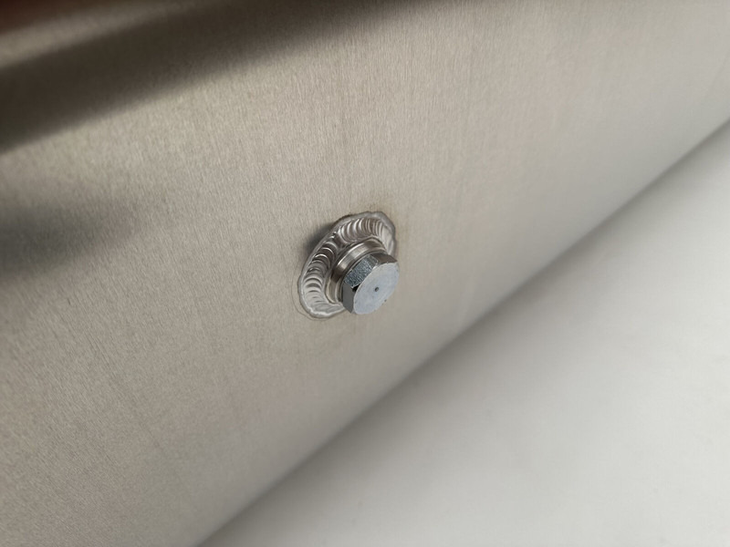 Новий Паливний бак в категорії Вантажівки Volvo VOLVO RENAULT: фото 9 Новий Паливний бак в категорії Вантажівки Volvo VOLVO RENAULT: фото 9