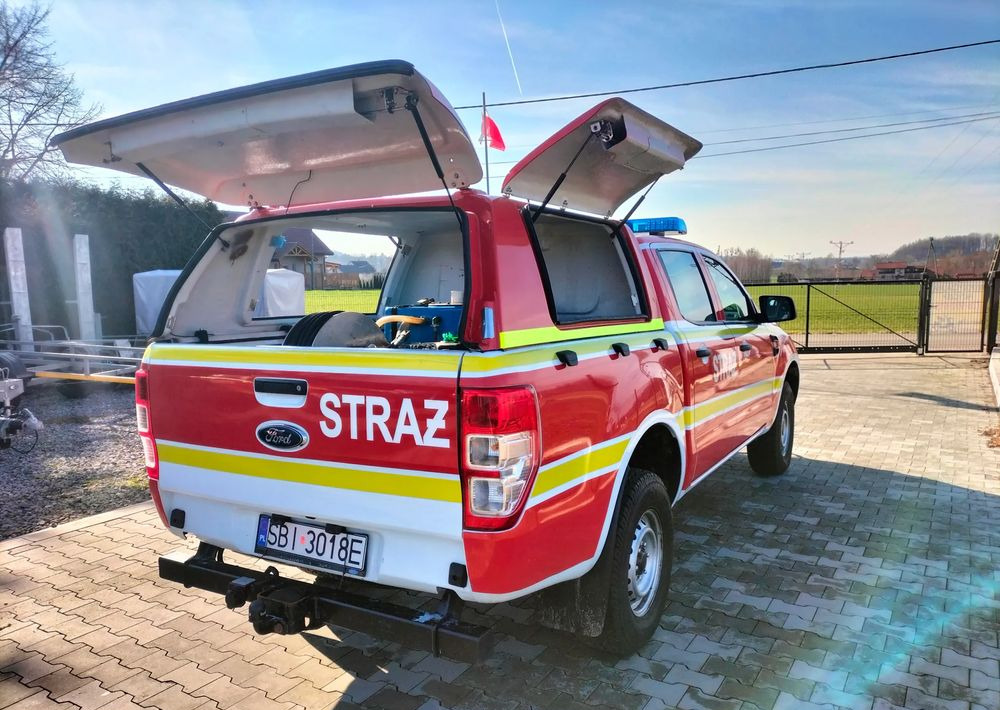 Пікап Ford Ranger 4x4 2.0 TDCI Straż strażacki pożarniczy ratowniczy pickup (Amarok, Navara, L200, Hilux): фото 6 Пікап Ford Ranger 4x4 2.0 TDCI Straż strażacki pożarniczy ratowniczy pickup (Amarok, Navara, L200, Hilux): фото 6