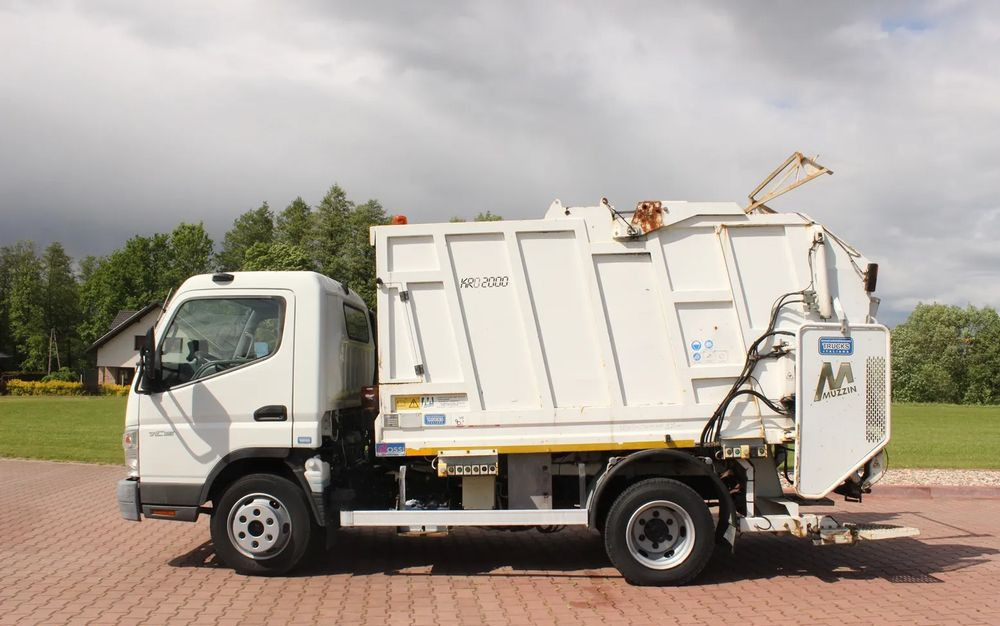 Mitsubishi CANTER 7C15 - Сміттєвози: фото 3 Mitsubishi CANTER 7C15 - Сміттєвози: фото 3