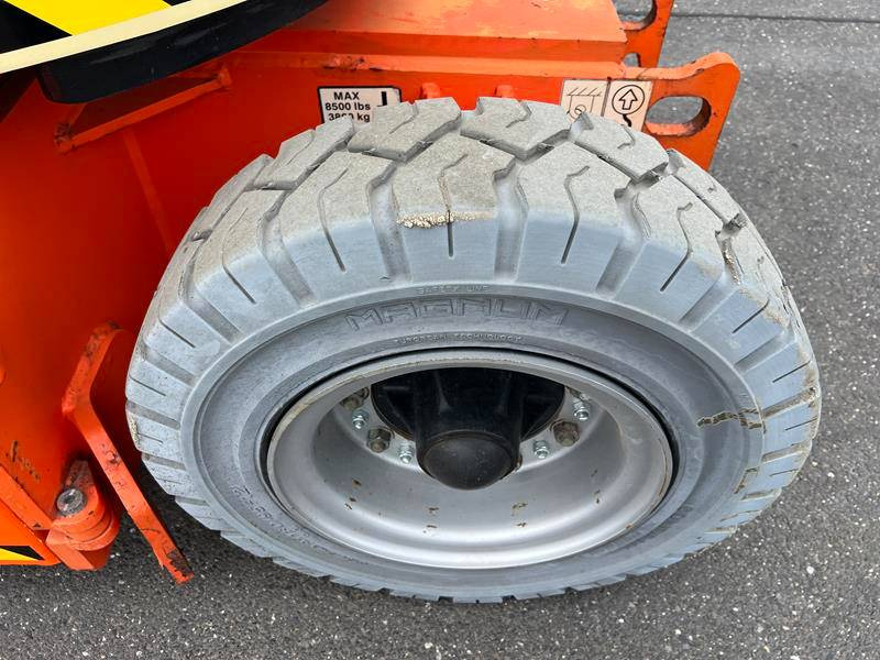 Колінчастий підйомник JLG E300 AJP elektro 11m (1735) NEW BATTERIES: фото 18