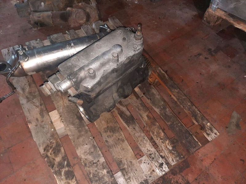 Cummins ISL egr Cooler - Вихлопна система: фото 3 Cummins ISL egr Cooler - Вихлопна система: фото 3