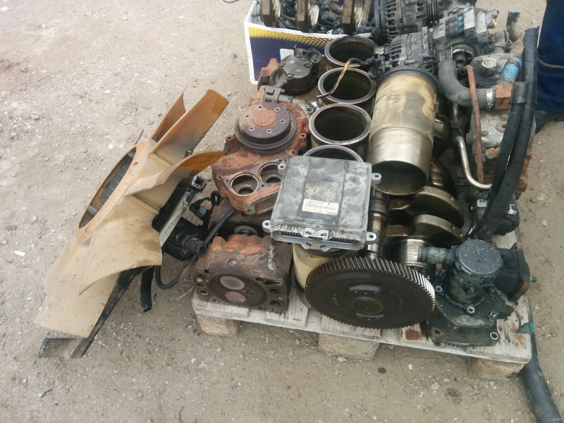 MAN E 2876 LOH 02 - Двигун та запчастини: фото 5 MAN E 2876 LOH 02 - Двигун та запчастини: фото 5