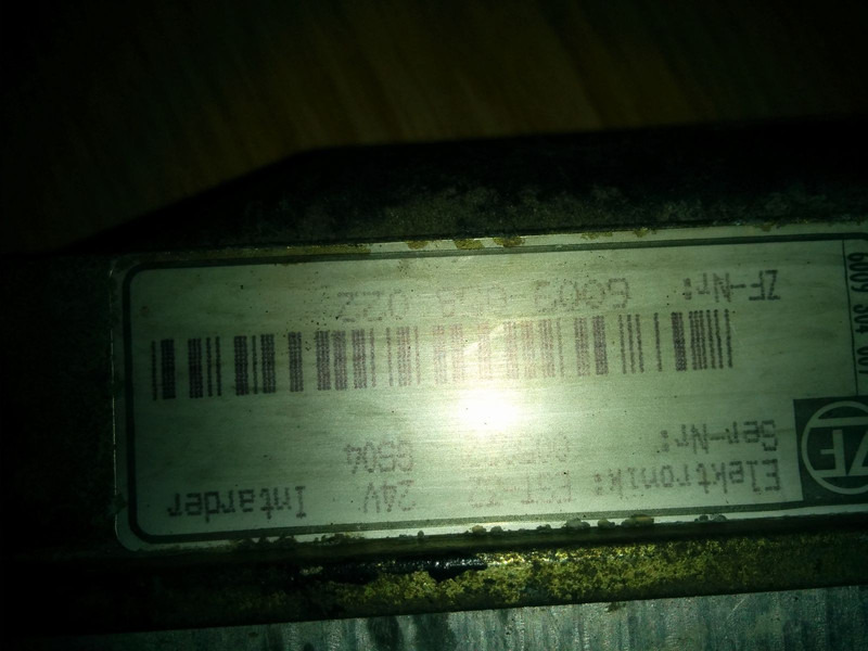 MAN Intarder EST-32 ZF-6009058022 - Блок управління: фото 1 MAN Intarder EST-32 ZF-6009058022 - Блок управління: фото 1