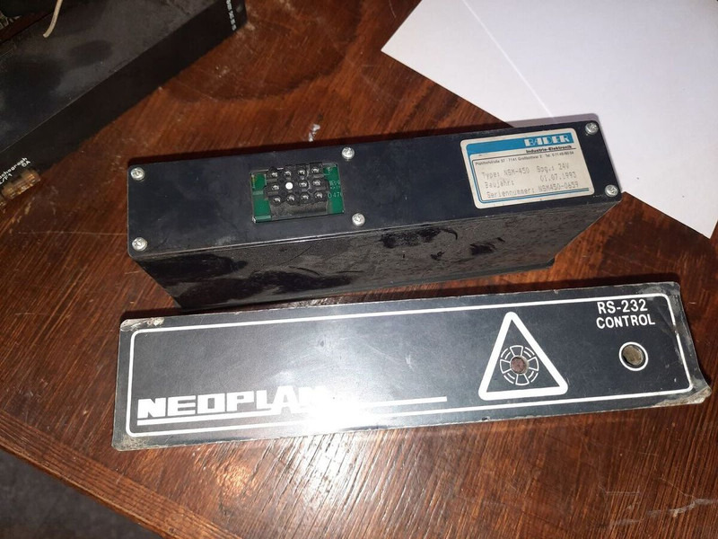 Neoplan RS-232 / NSM-450 - Блок управління: фото 3 Neoplan RS-232 / NSM-450 - Блок управління: фото 3