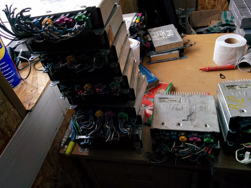 Scania WABCO -4460040850 .4S/4M-4460044230. 4460044040.6S/6M4460034160. - Блок управління: фото 4 Scania WABCO -4460040850 .4S/4M-4460044230. 4460044040.6S/6M4460034160. - Блок управління: фото 4