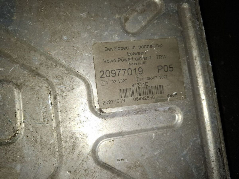 Volvo D12 D7C D9 - Блок управління: фото 2 Volvo D12 D7C D9 - Блок управління: фото 2