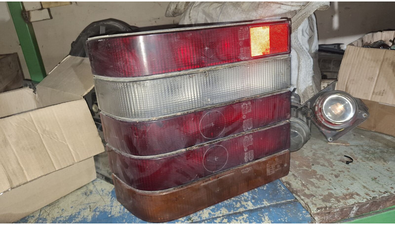 Volvo - Поворотник: фото 2 Volvo - Поворотник: фото 2