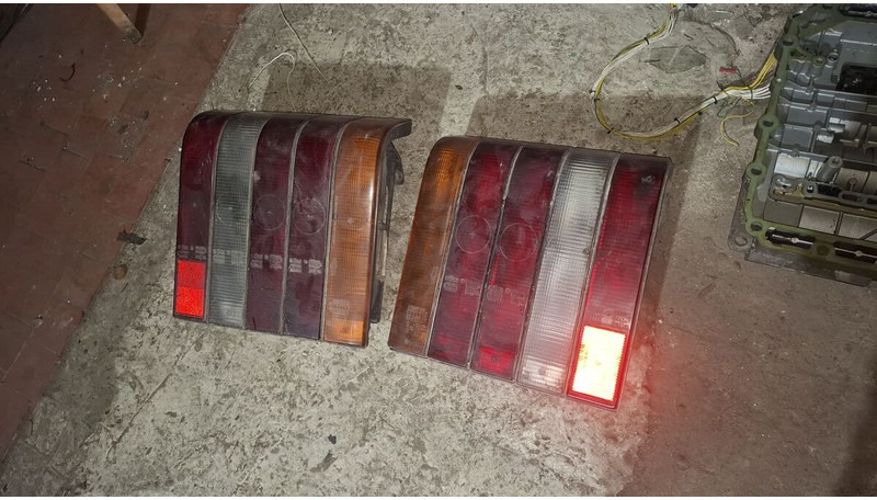 Volvo - Поворотник: фото 3 Volvo - Поворотник: фото 3