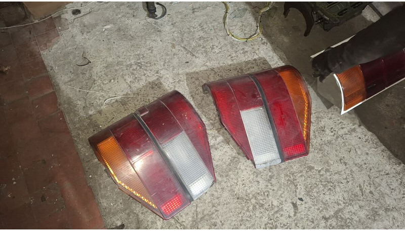 Volvo - Поворотник: фото 1 Volvo - Поворотник: фото 1