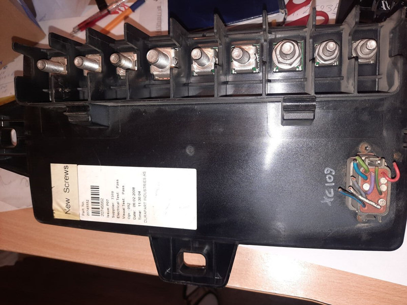 Volvo - Електрична система: фото 3 Volvo - Електрична система: фото 3