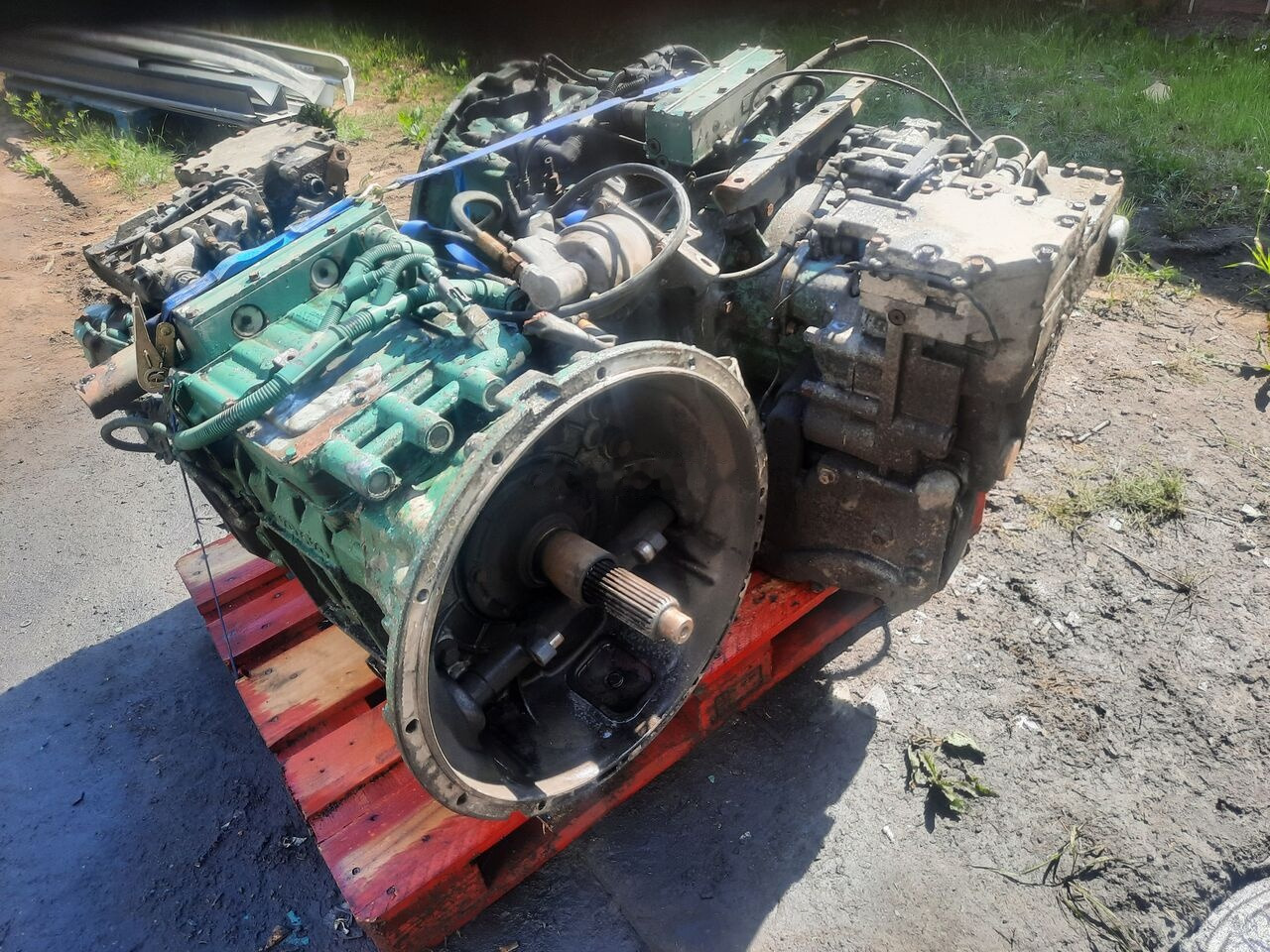 Volvo G8 EGS -VR / R1000 EGS 85001195 Volvo B7. B10,B12 - Коробка передач в категорії Автобуси: фото 1 Volvo G8 EGS -VR / R1000 EGS 85001195 Volvo B7. B10,B12 - Коробка передач в категорії Автобуси: фото 1