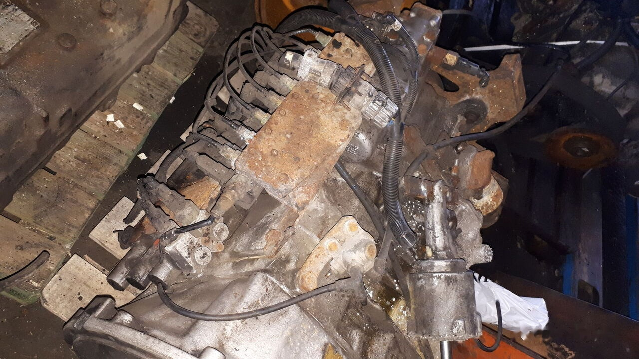 Volvo G8 EGS -VR / R1000 EGS 85001195 Volvo B7. B10,B12 - Коробка передач в категорії Автобуси: фото 5 Volvo G8 EGS -VR / R1000 EGS 85001195 Volvo B7. B10,B12 - Коробка передач в категорії Автобуси: фото 5