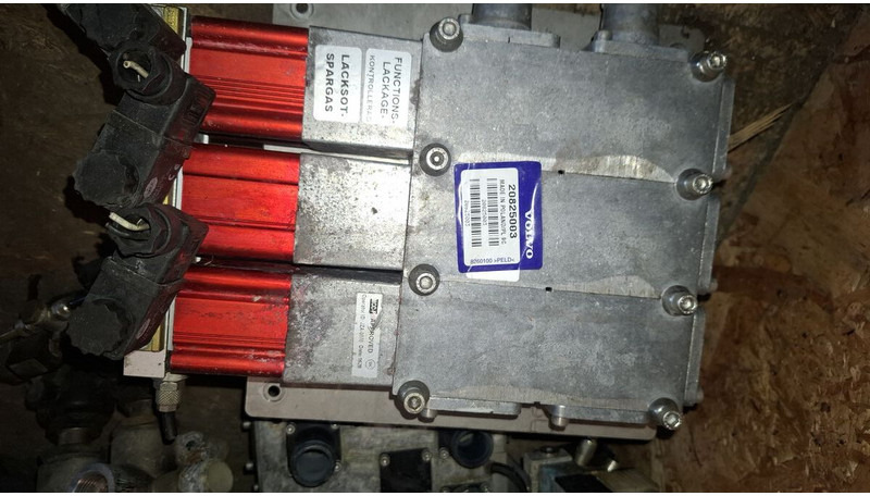 Volvo электроклапан отопления UWE Viking X3M-2 - Клапан: фото 2 Volvo электроклапан отопления UWE Viking X3M-2 - Клапан: фото 2