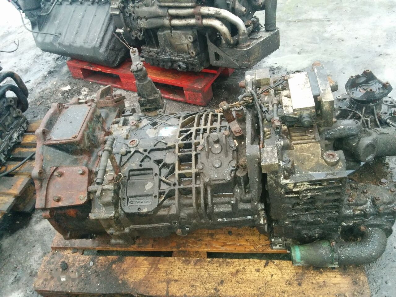 ZF S6 85+GV80/ S6 90 + GV90 Setra 315 - Коробка передач в категорії Автобуси: фото 2 ZF S6 85+GV80/ S6 90 + GV90 Setra 315 - Коробка передач в категорії Автобуси: фото 2