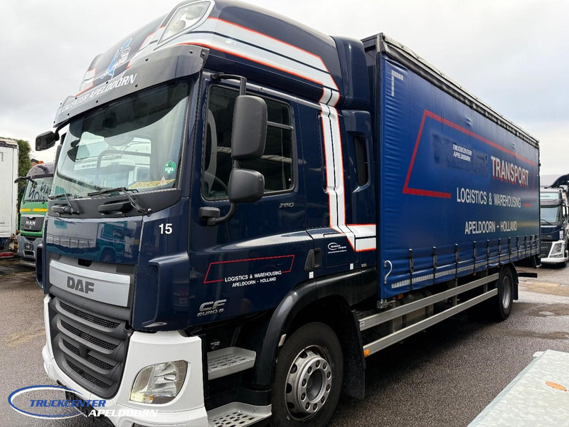 DAF CF 260 FA Slaapcabine, Euro 6, Schuifdak - Тентована вантажівка: фото 2 DAF CF 260 FA Slaapcabine, Euro 6, Schuifdak - Тентована вантажівка: фото 2