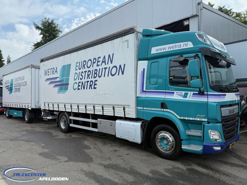 DAF CF 370 FA + Krone, Space Cab, Sliding roof, Loading lift, Euro 6 - Тентована вантажівка: фото 1 DAF CF 370 FA + Krone, Space Cab, Sliding roof, Loading lift, Euro 6 - Тентована вантажівка: фото 1